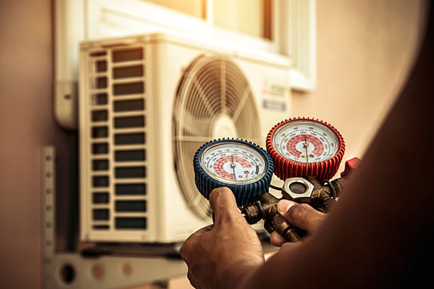 Professional Hvac technician working in Belmont, VA